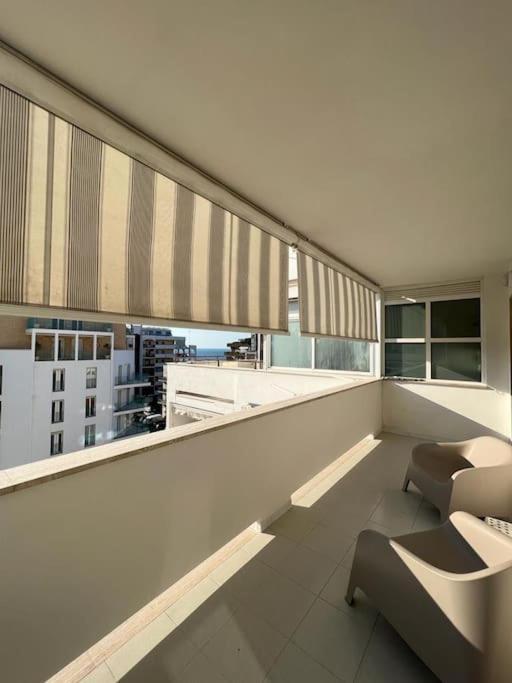 Faro Sul Mare Luxury Apartment - Zona Fiera Bari Buitenkant foto