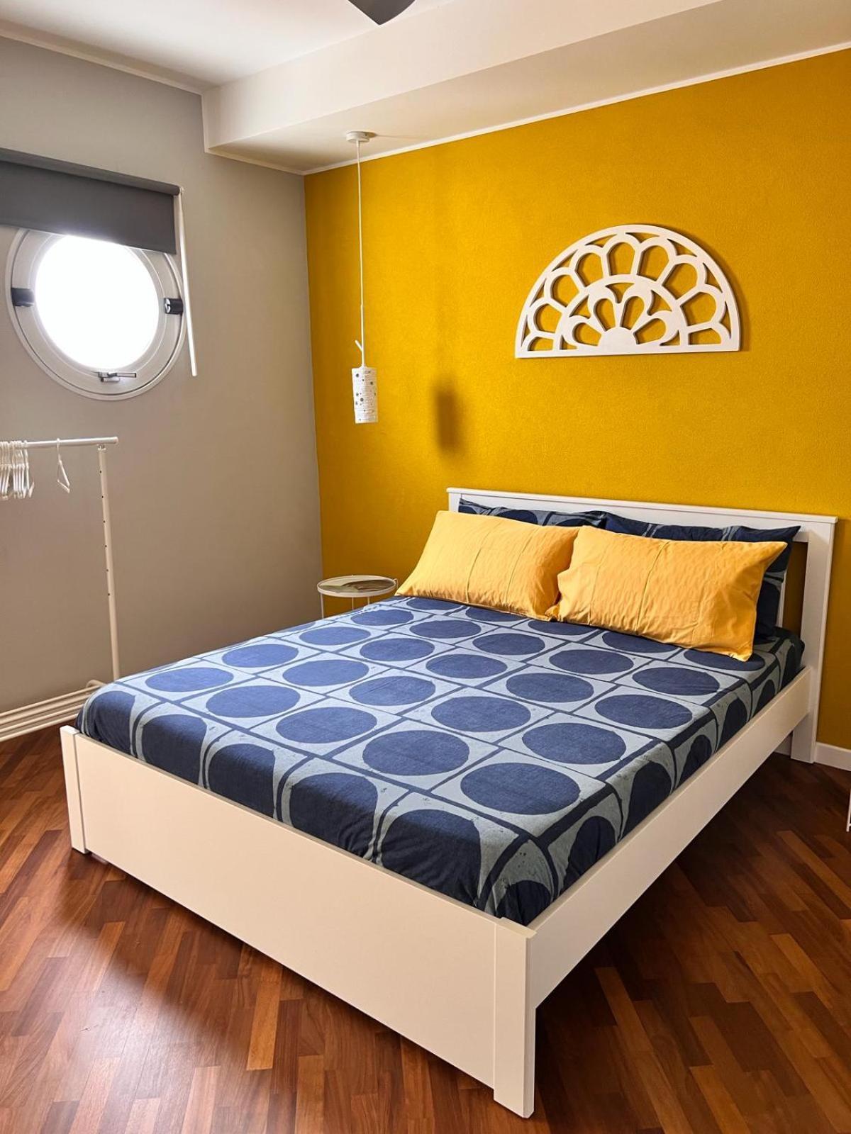 Faro Sul Mare Luxury Apartment - Zona Fiera Bari Buitenkant foto